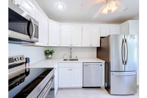 12 Colonial Club Drive, Boynton Beach, FL 33435 - MLS#B26040768