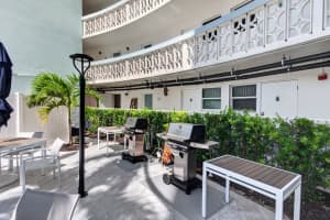 3250 28th Street, Fort Lauderdale, FL 33308 - MLS#B26040858