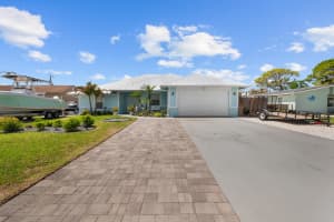6481 Clairmont Place, Hobe Sound, FL 33455 - MLS#B26040915