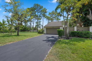 352 Wood Dale Drive, Wellington, FL 33414 - MLS#B26040938