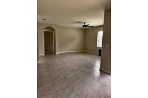 5306 Entertainment Way, Fort Pierce, FL 34947 - MLS#B26040952