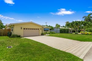 4240 19th Avenue, Oakland Park, FL 33308 - MLS#B26040975