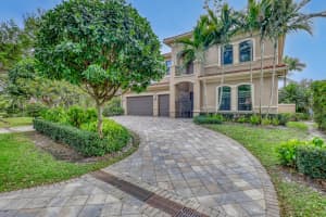 10 Kintyre Road, Palm Beach Gardens, FL 33418 - MLS#B26041049
