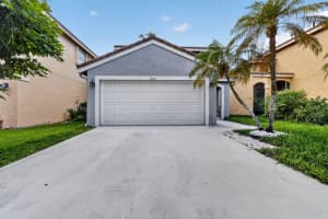 7823 Springfield Lake Drive, Lake Worth, FL 33467 - MLS#B26041086