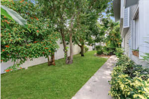 21400 Tudor Drive, Boca Raton, FL 33486 - MLS#B26041125