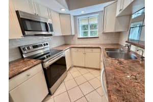 10911 Ladera Lane, Boca Raton, FL 33498 - MLS#B26041238