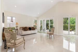 999 Lytham Court, West Palm Beach, FL 33411 - MLS#B26041286