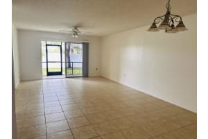 1400 137 Avenue, Pembroke Pines, FL 33027 - MLS#B26041338