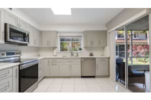 9265 9th Court, Plantation, FL 33324 - MLS#B26041374