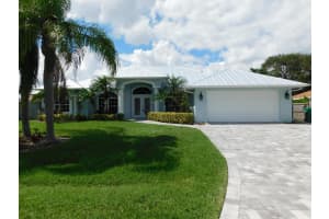 117 Queen Elizabeth Court, Hutchinson Island, Fl 34949, Hutchinson Island 117 Queen Elizabeth Court, Hutchinson Island, Fl 34949, Hutchinson Island