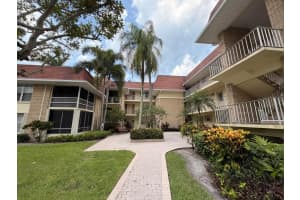 5570 Tamberlane Circle 229, Palm Beach Gardens