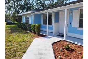 702 Belmont Circle, Port St Lucie, FL 34953 - MLS#B26041470