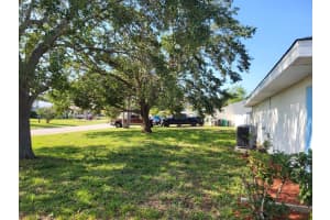 702 Belmont Circle, Port St Lucie, FL 34953 - MLS#B26041470