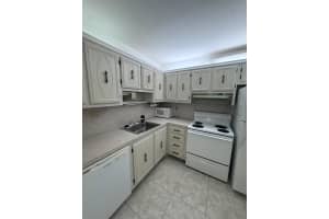 5660 Sw 3rd Place 105, Margate, Fl 33068, Margate 5660 Sw 3rd Place 105, Margate, Fl 33068, Margate