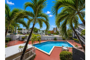 11 52nd Avenue, Miami, FL 33134 - MLS#B26041520