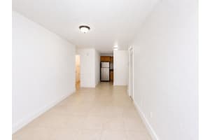 990 1st Street, Miami, FL 33128 - MLS#B26041524