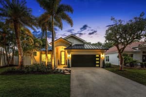 1210 Delray Lakes Drive, Delray Beach, FL 33444 - MLS#B26041525