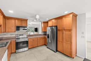 5074 Privet Pl Apt B, Delray Beach, FL 33484, - MLS#B26041533
