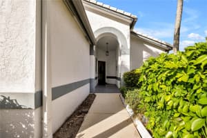 5568 American Circle, Delray Beach, FL 33484 - MLS#B26041588