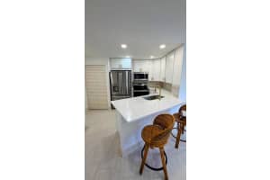 7547 Oriole Boulevard, Delray Beach, FL 33446 - MLS#B26041625