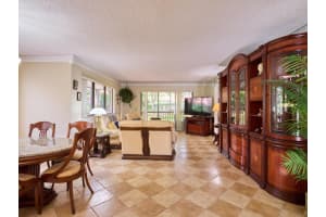 563 Brackenwood Place, Palm Beach Gardens, FL 33418 - MLS#B26041633