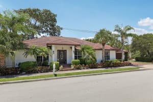 15 Wellesley Drive, Lake Worth Beach, FL 33460 - MLS#B26041683
