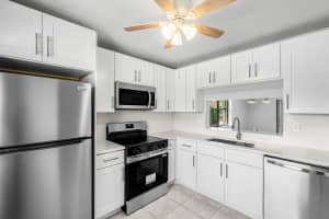5162 Tennis Lane, Delray Beach, FL 33484 - MLS#B26041744