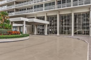 4020 Galt Ocean Drive, Fort Lauderdale, FL 33308 - MLS#B26041778