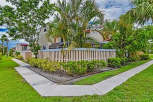 3640 Village Drive, Delray Beach, FL 33445 - MLS#B26041832
