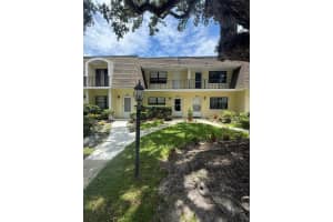 839 Camelia Lane 8, Vero Beach, Fl 32963, Vero Beach