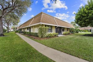 109 Half Moon Circle, Jupiter, FL 33458 - MLS#B26041892