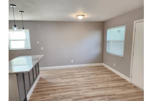 10 Lake Vista Trail, Port Saint Lucie, FL 34952 - MLS#B26041897