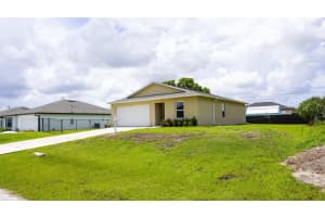 26 12th Terrace, Cape Coral, FL 33909 - MLS#B26041926