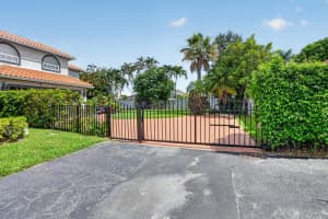 9048 Villa Portofino Circle, Boca Raton, FL 33496 - MLS#B26042051