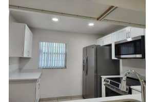 330 26th Avenue, Boynton Beach, FL 33435 - MLS#B26042053