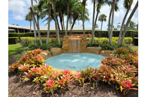 5487 Crystal Anne Drive, West Palm Beach, FL 33417 - MLS#B26042067