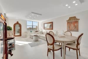 600 Egret Circle, Delray Beach, FL 33444 - MLS#B26042121