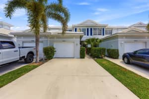 4962 Grinnell Street, Lake Worth, FL 33463 - MLS#B26042220
