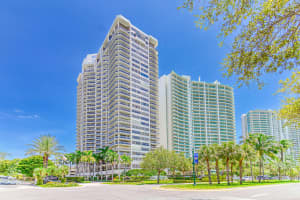 20185 E Country Club Drive 2006, Miami, Fl 33180, Miami 20185 E Country Club Drive 2006, Miami, Fl 33180, Miami