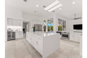 1002 Lake Shore Drive, Delray Beach, FL 33444 - MLS#B26042318