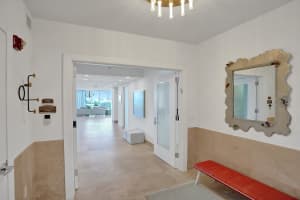 715 Bayshore Drive, Fort Lauderdale, FL 33304 - MLS#B26042339