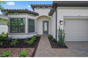 2082 Don Benito Way, Naples, FL 34120 - MLS#B26042384