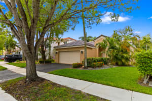 1071 Bluewood Terrace, Weston, FL 33327 - MLS#B26042387