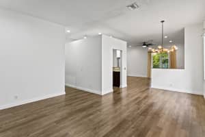 1071 Bluewood Terrace, Weston, FL 33327 - MLS#B26042387