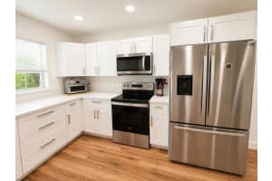 5424 Lakefront Boulevard, Delray Beach, FL 33484 - MLS#B26042408