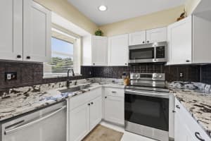 2950 Ocean Boulevard, Stuart, FL 34996 - MLS#B26042433