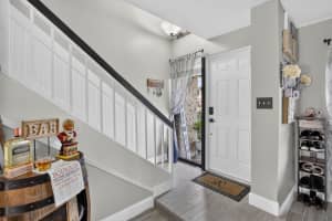 124 Wimbledon Lake Drive, Plantation, FL 33324 - MLS#B26042528