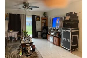 5881 16th Place, Sunrise, FL 33313 - MLS#B26042536