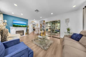 726 Gazetta Way, West Palm Beach, FL 33413 - MLS#B26042539