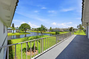 383 Saxony Trail, Delray Beach, FL 33446 - MLS#B26042725